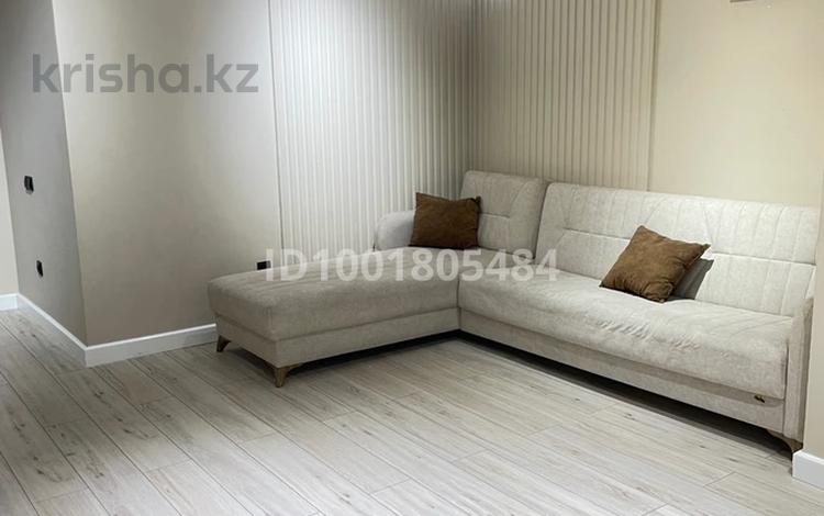 3-бөлмелі пәтер · 140 м² · 7/10 қабат, 17-й мкр 18/3 — ЖК Ақ Жайық, бағасы: 500 000 ₸ в Актау — фото 2