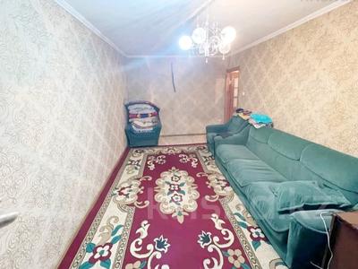 2-комнатная квартира, 45 м², 1/4 этаж, мкр №5 за 24 млн 〒 в Алматы, Ауэзовский р-н