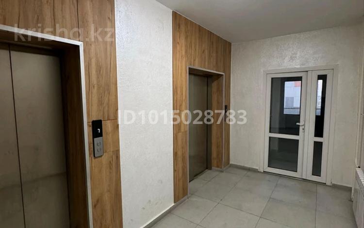 2-бөлмелі пәтер · 45.5 м² · 6/13 қабат, Мкр Сары-Арка 13А, бағасы: 19.6 млн ₸ в Кокшетау — фото 2