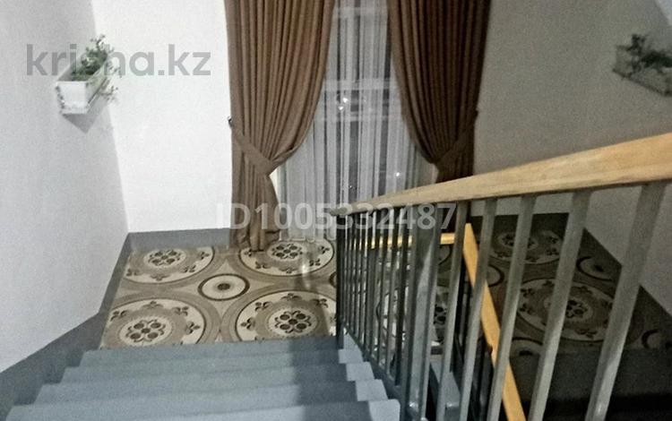 5-бөлмелі пәтер · 150 м² · 5/6 қабат, мкр. Алтын орда, Тәуелсіздік 9 — Мұз айдыны, бағасы: 42 млн ₸ в Актобе — фото 2