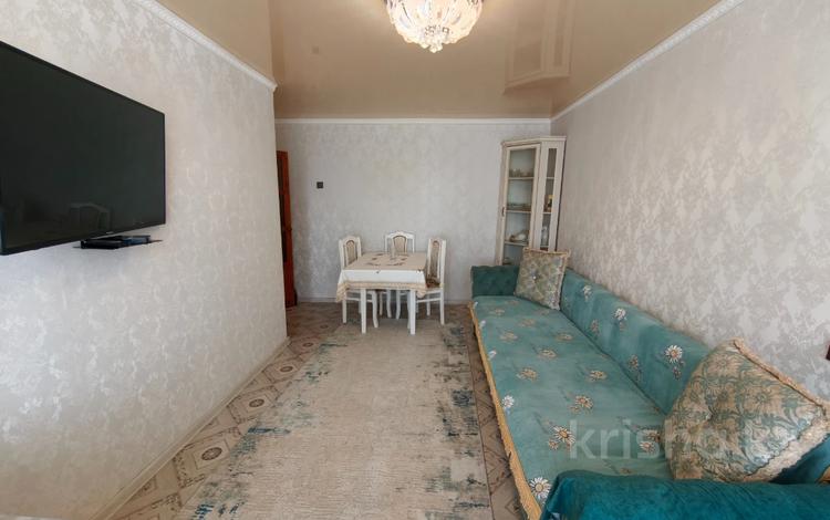 2-комнатная квартира · 43.9 м² · 6/10 этаж, мкр Юго-Восток, Строителей 13 за 18 млн ₸ в Караганде, Казыбек би р-н — фото 2