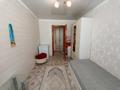 2-комнатная квартира · 43.9 м² · 6/10 этаж, мкр Юго-Восток, Строителей 13 за 18 млн ₸ в Караганде, Казыбек би р-н — фото 3
