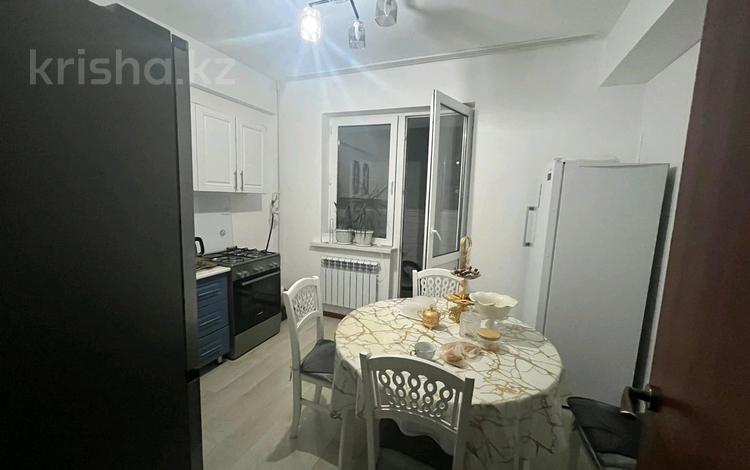 3-комнатная квартира · 76 м² · 4/5 этаж, Болашак 33 за 30.5 млн 〒 в Талдыкоргане — фото 2