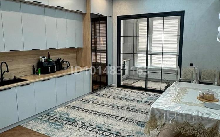 3-комнатная квартира · 130 м² · 1/7 этаж, Oil city 55а — Школы 8 за 55 млн ₸ в Жанаозен — фото 2