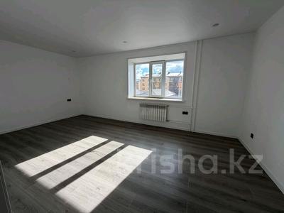 3-бөлмелі пәтер · 112.5 м² · 3/5 қабат, Байтурсынова 86, бағасы: 42 млн ₸ в Кокшетау