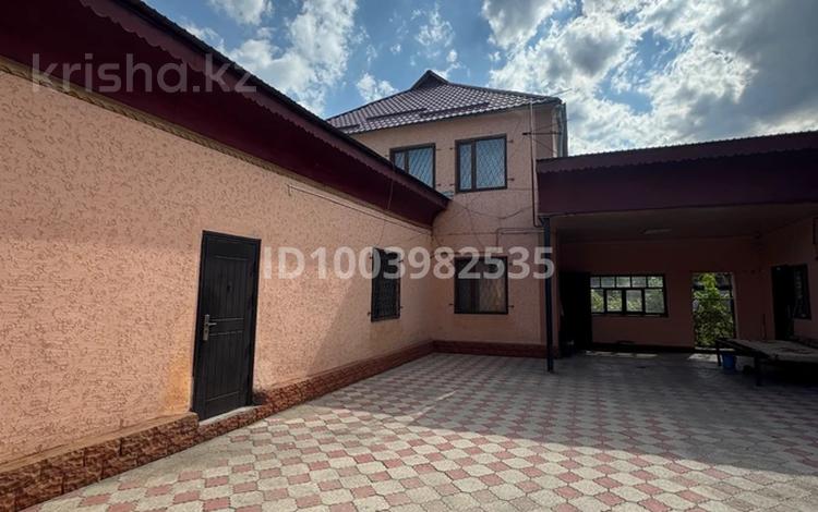 Жеке үй · 6 бөлме · 300 м² · 8 жүзд., Ақбұлым ш/а., Пер Утеулиева — Сыпатай Батыра, бағасы: 350 000 ₸ в Таразе, мкр Акбулым — фото 2