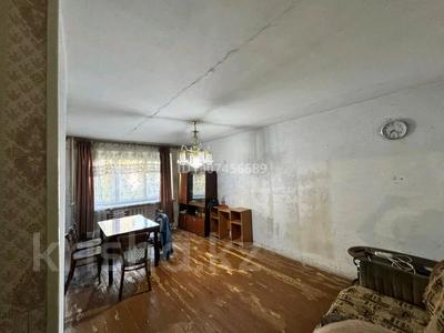 3-комнатная квартира · 57 м² · 3/5 этаж, Солнечная 4/2 за 5.5 млн ₸ в Алтае
