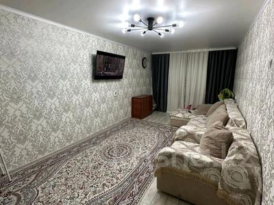 2-комнатная квартира, 44 м², 1/5 этаж, Канипа Битибаева 18 за 16.5 млн 〒 в Усть-Каменогорске, Ульбинский