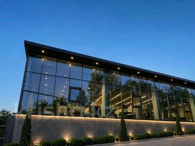 Свободное назначение, офисы, магазины и бутики, фитнес и спорт · 1200 м² за 21.6 млн ₸ в Алматы, Медеуский р-н