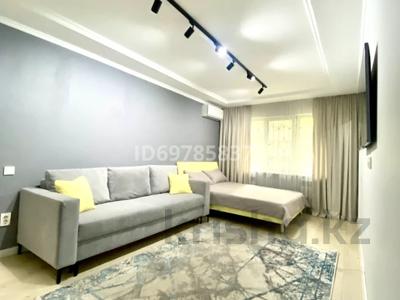 3-бөлмелі пәтер · 60 м² · 1/4 қабат, Панфилова 24, бағасы: 30 000 ₸ в Алматы, Алмалинский р-н