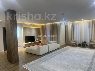 5-комнатная квартира · 290 м² · 3/4 этаж, мкр Ак Шагала, Жален Тулепов 84 за 160 млн 〒 в Атырау