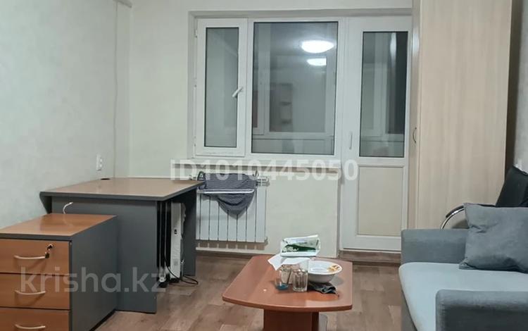 1-бөлмелі пәтер · 30 м² · 5/5 қабат, Независимости 27, бағасы: 6 млн ₸ в Сатпаев — фото 2