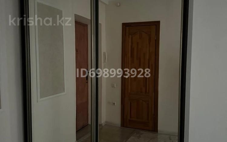 3-бөлмелі пәтер · 80.68 м² · 6/10 қабат, мкр Жана Орда, бағасы: 32 млн ₸ в Уральске — фото 2