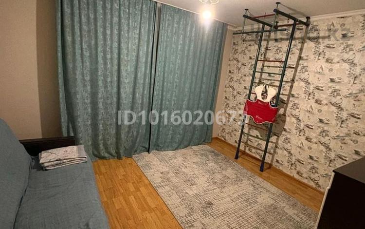 3 комнаты · 110 м² · 1/7 этаж, Кажымукана 12в — Возле Ену за 70 000 ₸ в Астане, Алматы р-н — фото 2