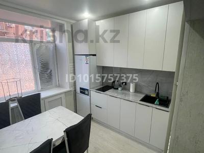 2-бөлмелі пәтер · 47 м² · 1/5 қабат, Абая 27, бағасы: 200 000 ₸ в Балхаше