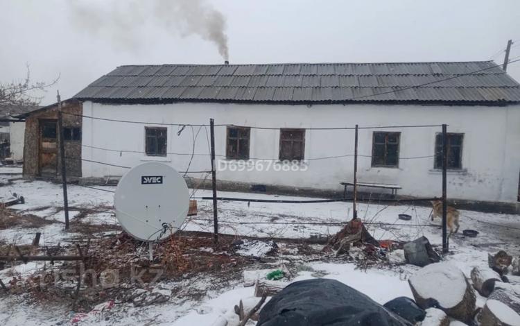 Отдельный дом · 3 комнаты · 40 м² · 12 сот., Безродных 27 за 9 млн ₸ в Ушарале — фото 2