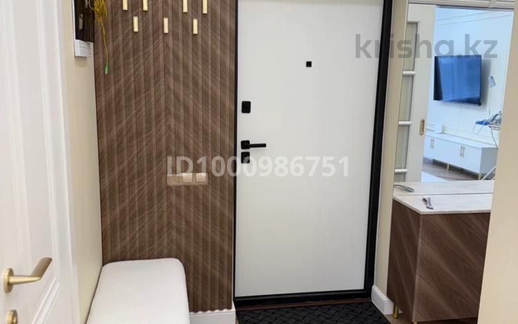2-бөлмелі пәтер · 62 м² · 2/9 қабат, Райымбек батыра 161Б, бағасы: 48 млн ₸ в  — фото 2