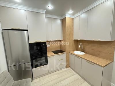 Аренда квартир в Алматинской обл.: 1-комнатная квартира · 35 м² · 10/12 этаж, Аэропортная 58 к3 за 230 000 〒 1-комнатная квартира · 35 м² · 10/12 этаж, Аэропортная 58 к3 за 230 000 〒 в