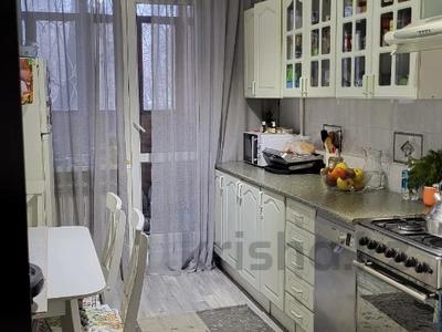 2-комнатная квартира · 55 м² · 4/5 этаж, мкр Тастак-2 за 37.5 млн ₸ в Алматы, Алмалинский р-н