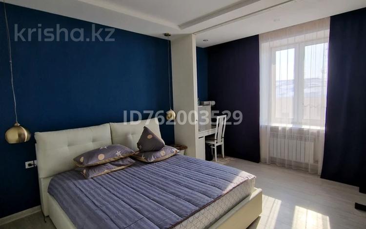 2-комнатная квартира · 74 м² · 5/5 этаж, Назарбаева 64 за 28 млн ₸ в Усть-Каменогорске, Ульбинский — фото 2