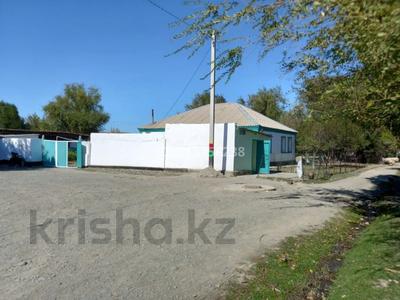 Отдельный дом · 4 комнаты · 100 м² · 20 сот., 27 за 2.2 млн ₸ в Каратау