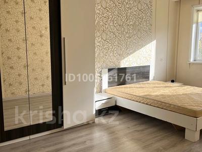 3-комнатная квартира · 63.4 м² · 4/5 этаж, мкр Юго-Восток, 30й микрорайон Гапеева 25 — 104 школа гимназия, 5 поликлиника за 20 млн 〒 в Караганде, Казыбек би р-н
