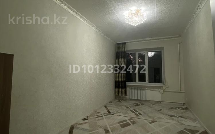 1-комнатная квартира · 55 м² · 2/3 этаж, Самарская — Возле базара, атриума за 130 000 〒 в Уральске, мкр Школьник — фото 2