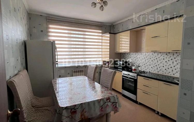 3-комнатная квартира · 75 м² · 6/9 этаж, мкр Шугыла, Микрорайон «Шугыла» 342 за 350 000 ₸ в Алматы, Наурызбайский р-н — фото 2