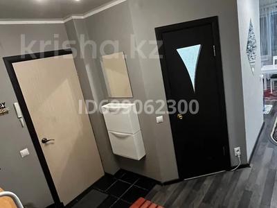 Аренда квартир в Астане: 3-комнатная квартира · 68 м² · 5/5 этаж · помесячно, Манаса 23/1 — Трц Аружан за 250 000 〒 3-комнатная квартира · 68 м² · 5/5 этаж · помесячно, Манаса 23/1 — Трц Аружан за 250 000 〒 в Астане, Алматы р-н