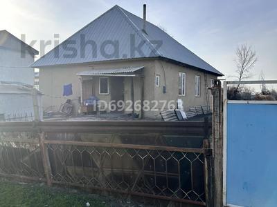 Отдельный дом · 4 комнаты · 85.3 м² · 1 сот., Рыскулова 34а — Рядом со школой за 20 млн 〒 в Бактыбая жолбарысулах