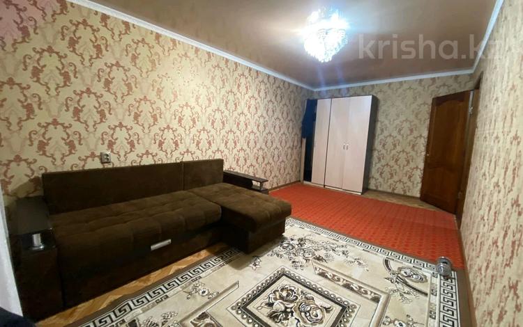 1-комнатная квартира, 45 м², 4/5 этаж помесячно, Старый город, Старый город Кереева 4 — Кереева привокзальная площадь