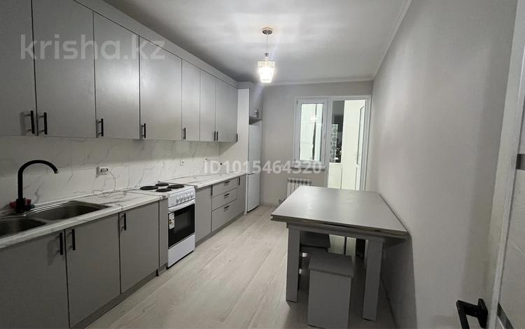 2-комнатная квартира · 70 м² · 10/12 этаж, мкр Туран 2 за 170 000 ₸ в Шымкенте, Каратауский р-н — фото 2