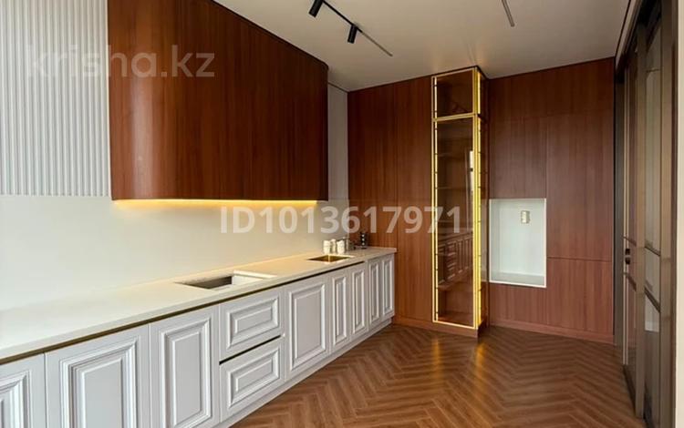 2-бөлмелі пәтер · 69.14 м² · 4/9 қабат, Ақ Шағала -ш/а., Жалена Тулепова 17Б, бағасы: 45 млн ₸ в Атырау, мкр Ак Шагала — фото 2