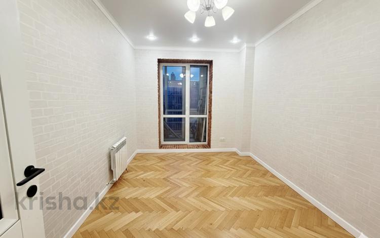 2-комнатная квартира · 42 м² · 11/12 этаж, Бейбарыс Султан 25 — СРОООООЧНАЯ ПРОООООДАЖА ЕВТРОДВУШКА за 23.5 млн ₸ в Астане, Сарыарка р-н — фото 8