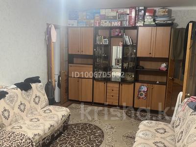 3-комнатная квартира · 68 м² · 2/5 этаж, 5 мик 46 дом 2 этаж 46 за 16.9 млн 〒 в Талдыкоргане, мкр Самал