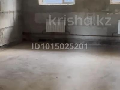 Свободное назначение, офисы, магазины и бутики, склады, салоны красоты, фитнес и спорт, медцентры и аптеки, образование, развлечения, конференц-залы, кабинеты и рабочие места, студии · 240 м² за 730 000 ₸ в Косшы