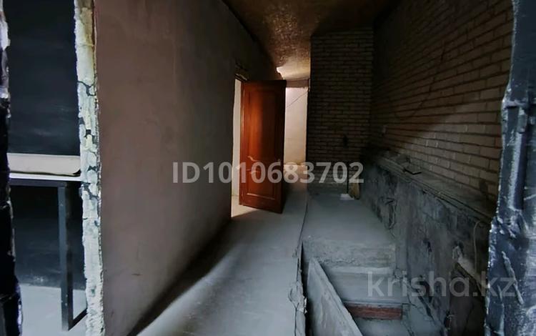 Үйдің бір бөлігі · 7 бөлме · 100 м² · 6 жүзд., мкр Шубар, Жанатай Шарденова 1 — Алимхана Ермекова, бағасы: 500 000 ₸ в Астане, Есильский р-н — фото 10