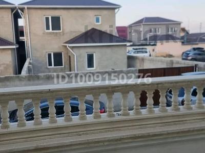 Отдельный дом · 4 комнаты · 140 м² · 2 сот., 2 линия 83/102 — Рядом гостиница шахристан за 39 млн 〒 в Актау