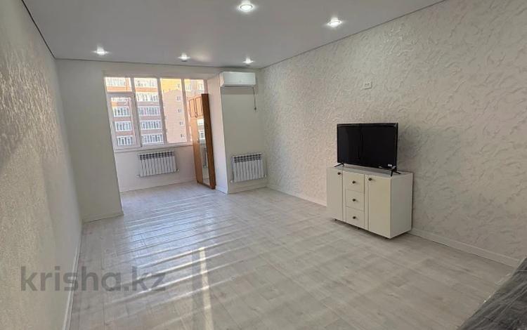 1-комнатная квартира · 49.7 м² · 5/9 этаж, Самал за 20 млн ₸ в Уральске — фото 2