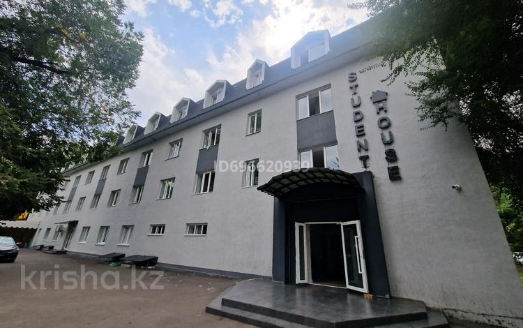 4 бөлме · 35 м² · 2 қабат, Толе би 106 — Ади Шарипова, бағасы: 60 000 ₸ в Алматы — фото 2