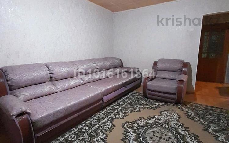 3-комнатная квартира · 54 м² · 1/2 этаж, Глазунова 54 — Сейфуллина крамского за 185 000 ₸ в Алматы, Турксибский р-н — фото 2