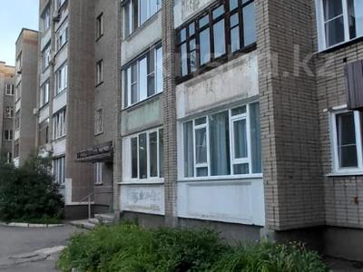 2-бөлмелі пәтер · 53 м² · 5/5 қабат, Чернова 124, бағасы: 21 млн ₸ в Усть-Каменогорске