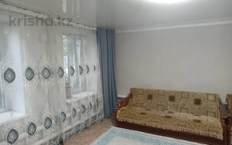 Отдельный дом · 4 комнаты · 86.3 м² · 3 сот., Радищева за 18.5 млн ₸ в Семее — фото 26
