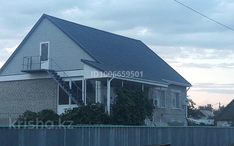 Отдельный дом · 4 комнаты · 82.8 м² · 8 сот., Сейфуллина — Теплица за 45 млн ₸ в Экибастузе — фото 10
