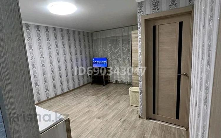 1-комнатная квартира, 30 м², 2/5 этаж помесячно, Павлова 34 — Тд Алатау за 125 000 〒 в Павлодаре — фото 2