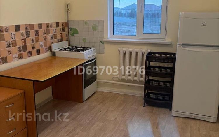 Отдельный дом · 1 комната · 35 м² · 70 сот., мкр Томарлы, Гагарина 55 — Жалгас магазин за 70 000 ₸ в Атырау — фото 2