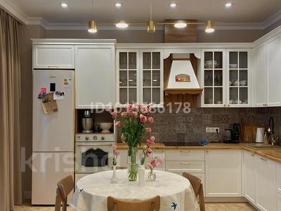 3-комнатная квартира · 112 м² · 2/17 этаж, Радостовца 280 за 148 млн ₸ в Алматы, Бостандыкский р-н