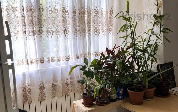 2-бөлмелі пәтер · 42.8 м² · 3/4 қабат, Валиханова 22 — Маметовой, бағасы: 32 млн ₸ в Алматы, Медеуский р-н — фото 4