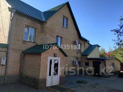 Свободное назначение, офисы, медцентры и аптеки, образование · 470 м² за 3 млн 〒 в Астане, Есильский р-н