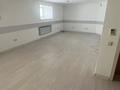 Свободное назначение, офисы, медцентры и аптеки, образование · 470 м² за 3 млн 〒 в Астане, Есильский р-н — фото 10